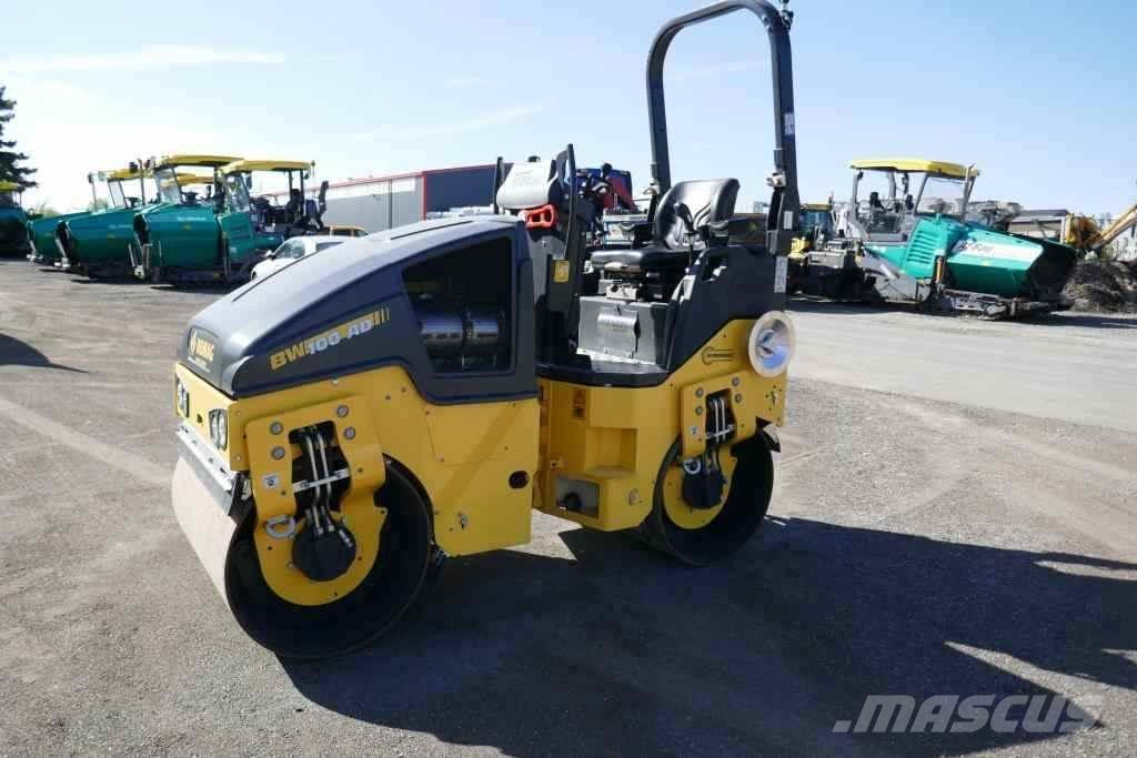 Bomag BW 100 AD-5 小型沥青摊铺机