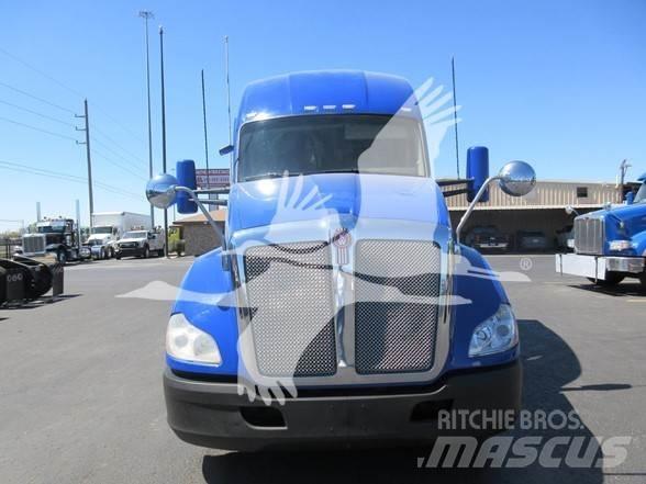 Kenworth T680 牵引车