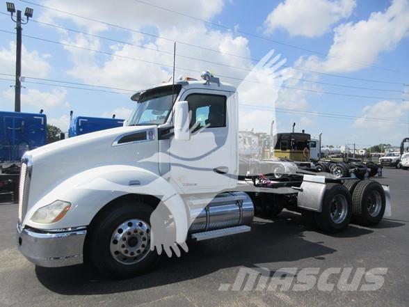 Kenworth T680 牵引车