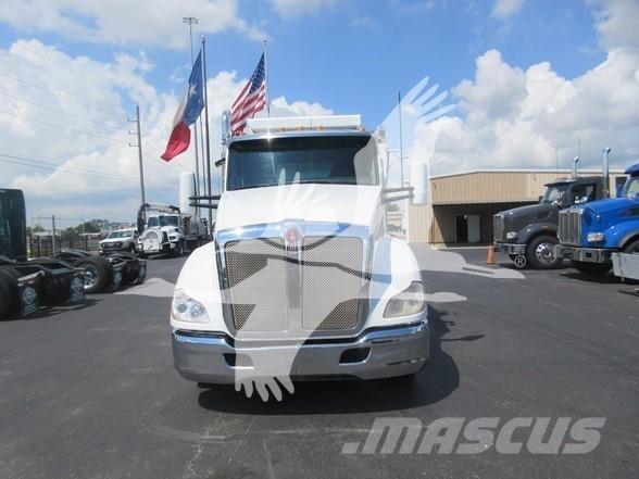 Kenworth T680 自卸式货车