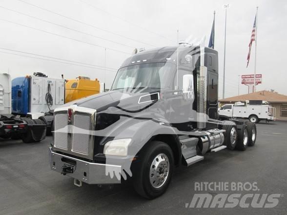 Kenworth T880 牵引车