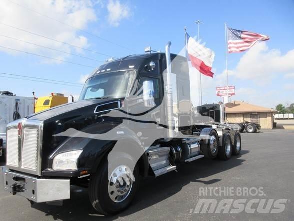 Kenworth T880 牵引车
