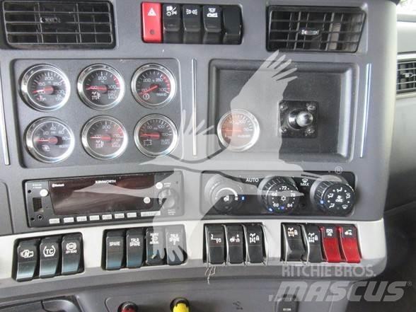 Kenworth T880 牵引车