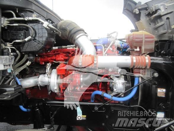Kenworth T880 牵引车