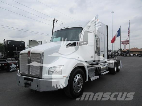 Kenworth T880 牵引车