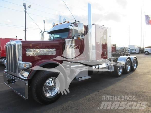 Peterbilt 389 牵引车