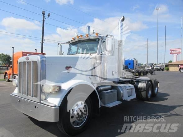 Peterbilt 389 牵引车