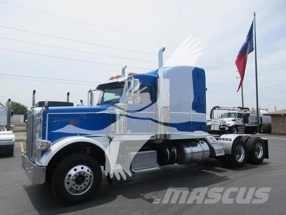 Peterbilt 389 牵引车