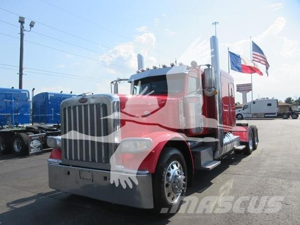 Peterbilt 389 牵引车