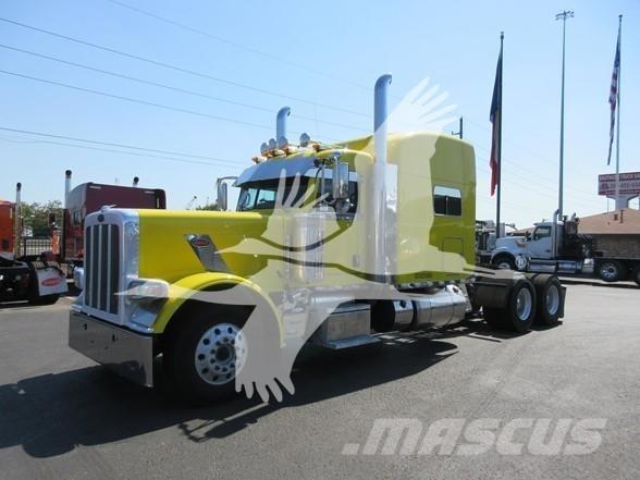 Peterbilt 389 牵引车