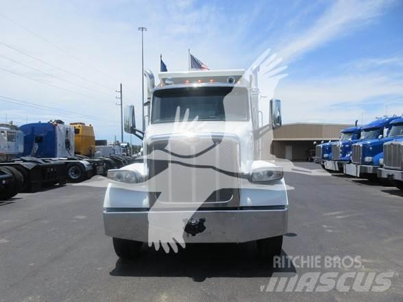 Peterbilt 567 自卸式货车