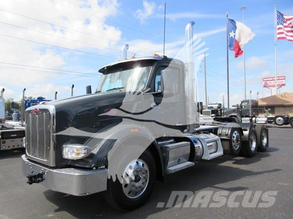 Peterbilt 567 牵引车