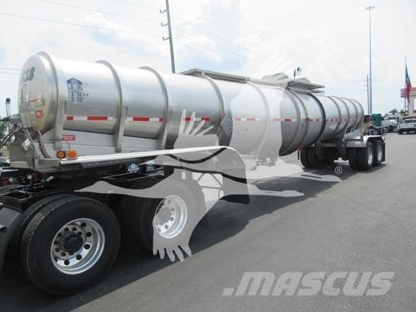 Polar DOT 407 油罐半挂车