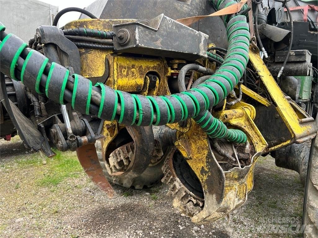 John Deere 1270G 收割机