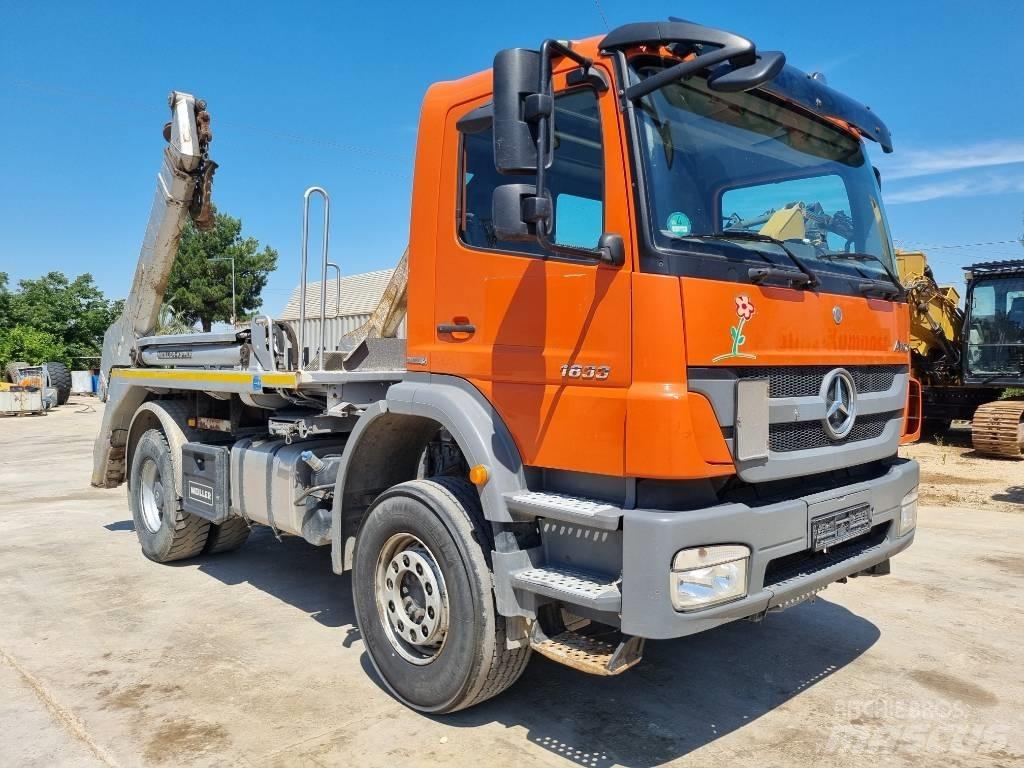 Mercedes-Benz 1833 集装箱叉车