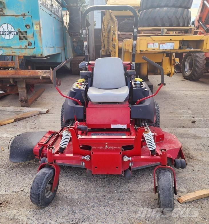 Ferris IS 2500 Z 骑乘式割草机