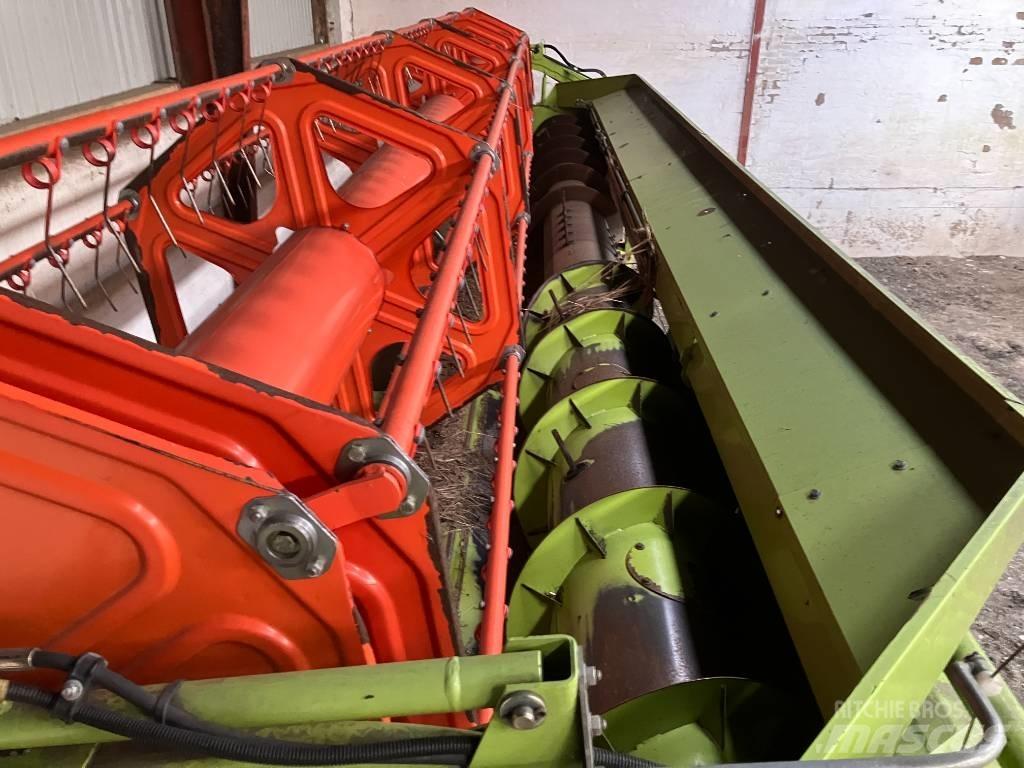 CLAAS LEXION 650 联合收割机