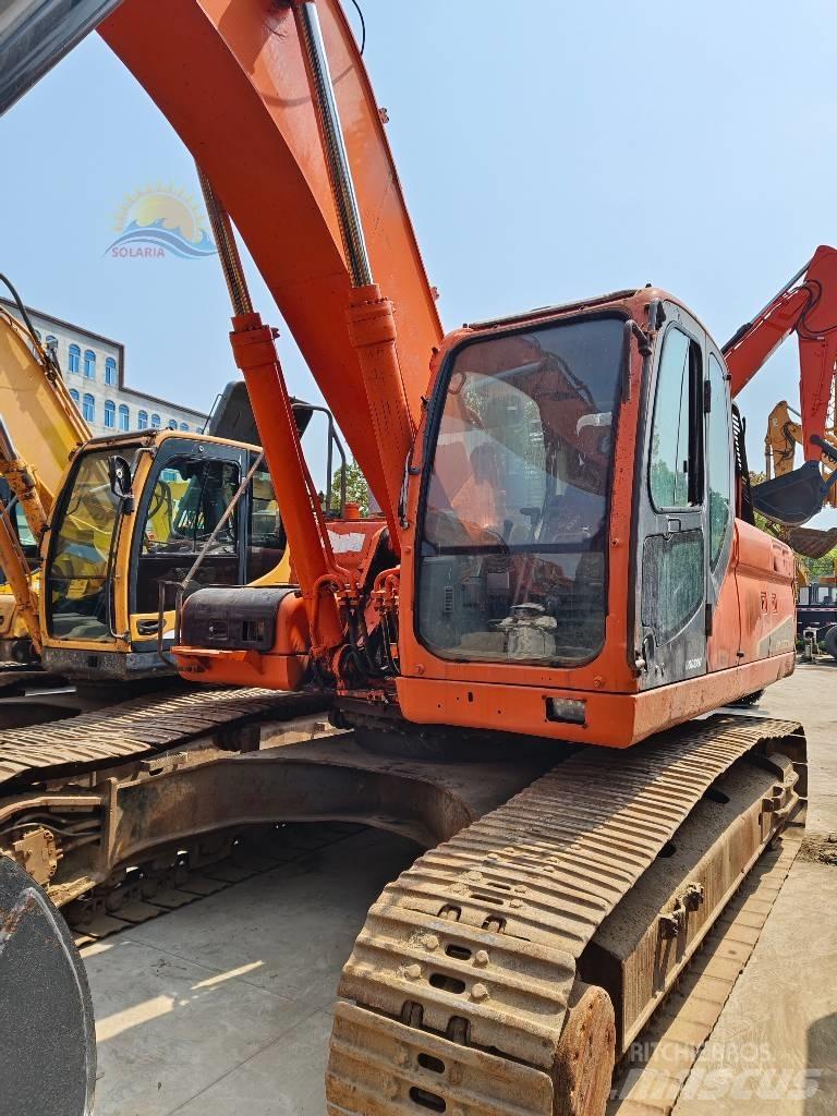 Doosan DX 300 LC 履带挖掘机