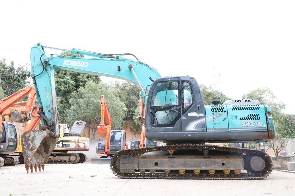 Kobelco SK 210-8 履带挖掘机
