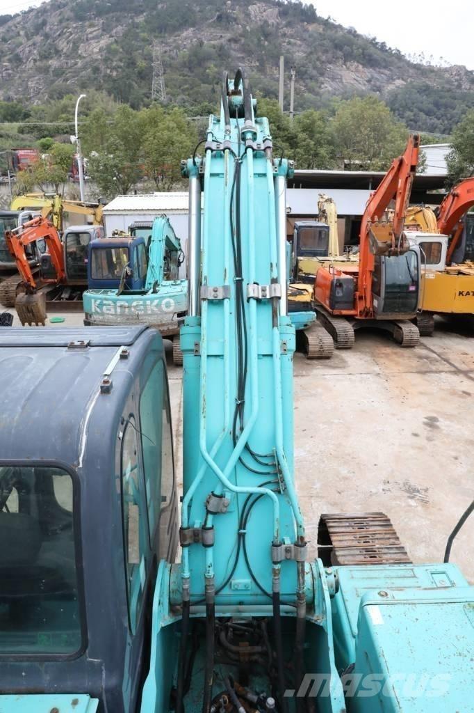 Kobelco SK 210-8 履带挖掘机