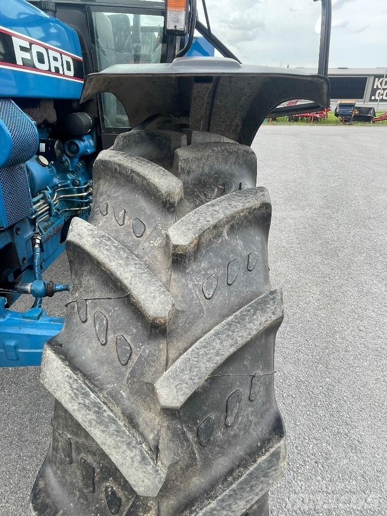 Ford 4830 拖拉机/农用车