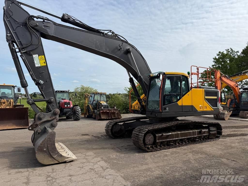 Volvo EC 300 EL 履带挖掘机