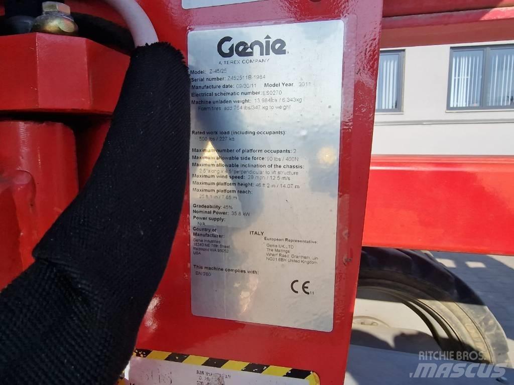 Genie Z 45/25 曲臂高空工作平台