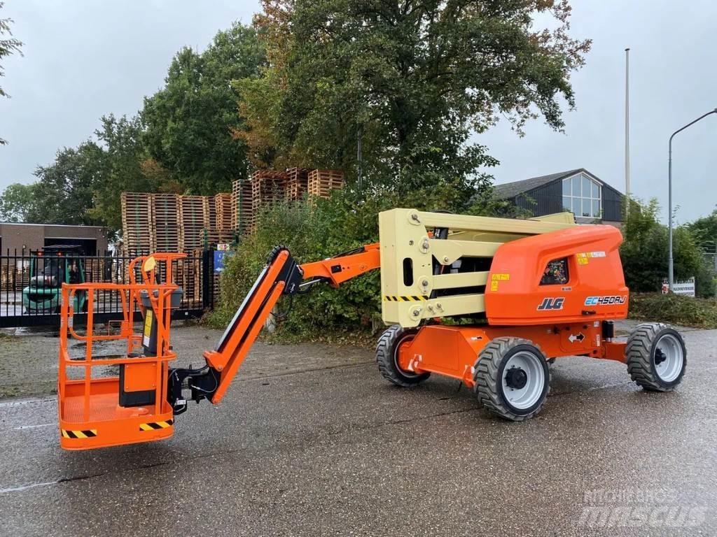 JLG EC450AJ 曲臂高空工作平台