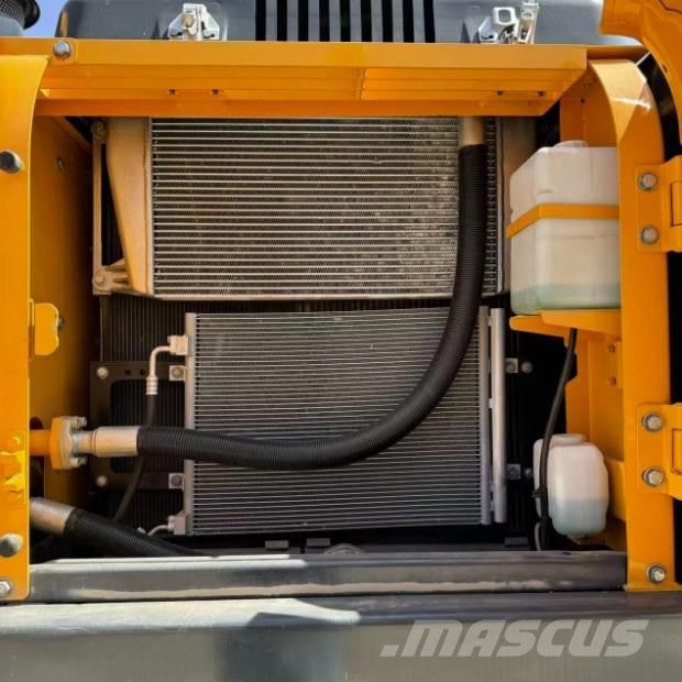 Hyundai R220LC-9S 履带挖掘机