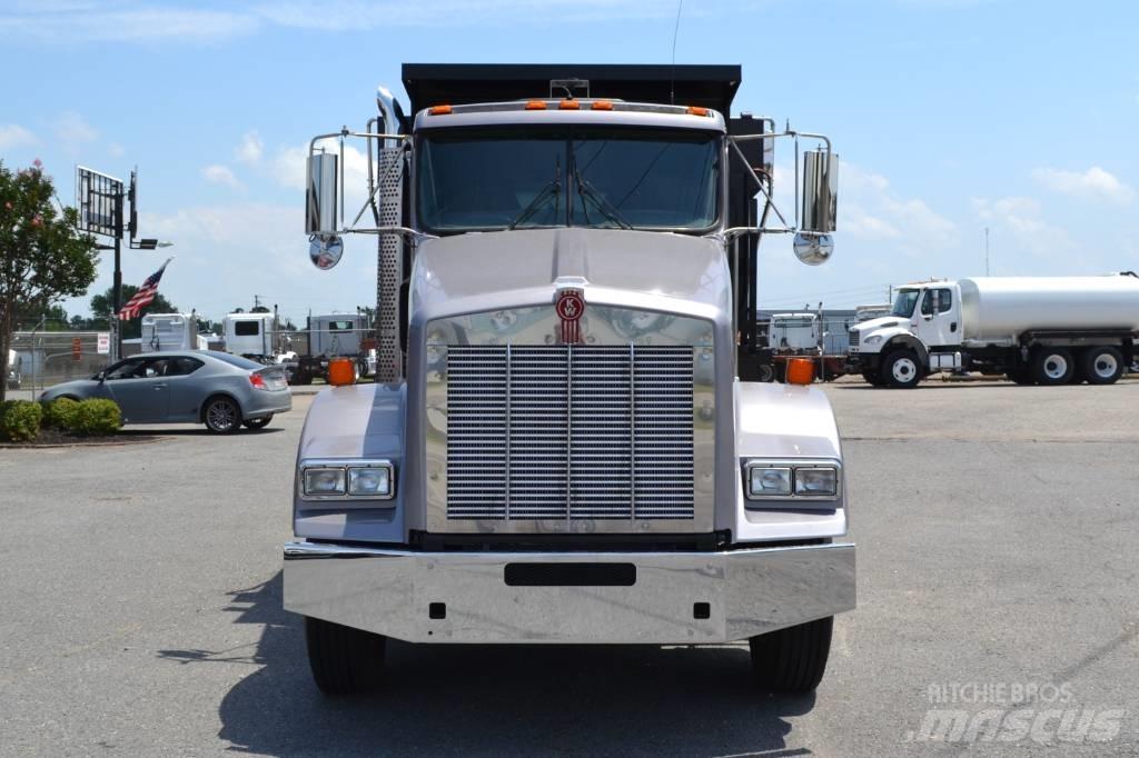 Kenworth T 800 自卸式货车