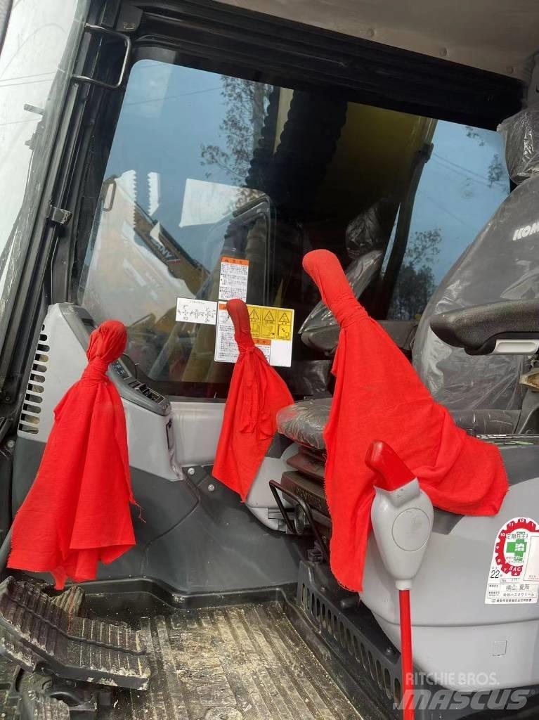 Komatsu PC 130 中型挖掘机