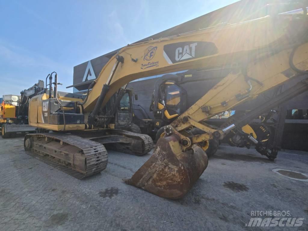 CAT 329 E LN 履带挖掘机