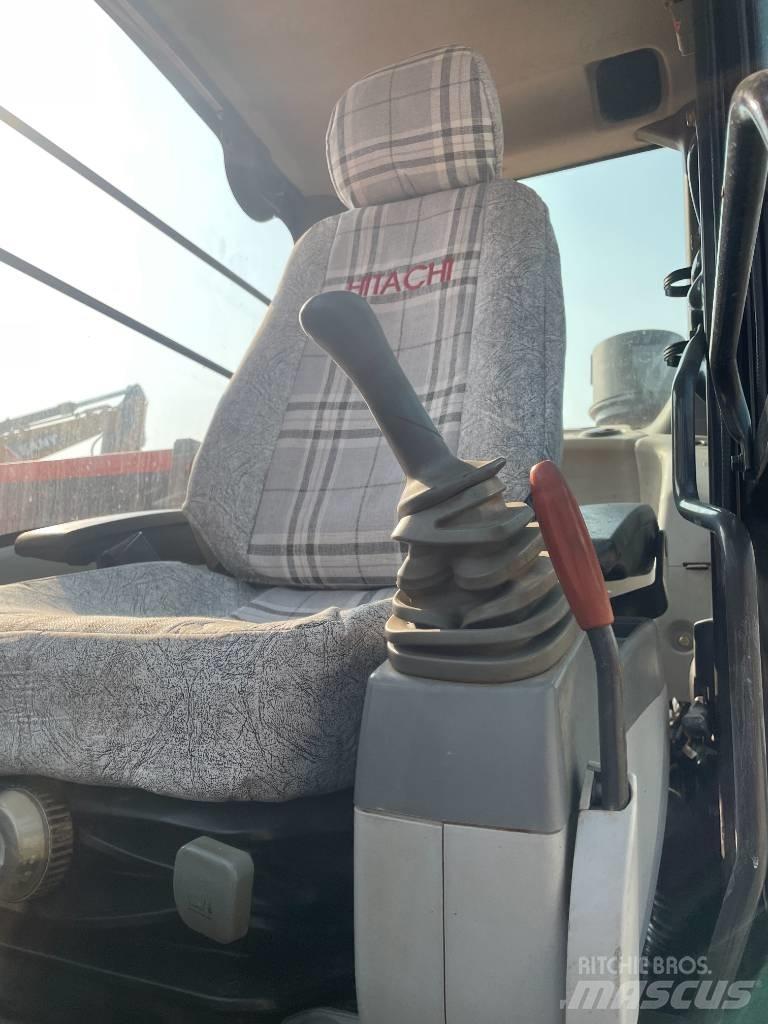 Hitachi ZX 130 H 履带挖掘机