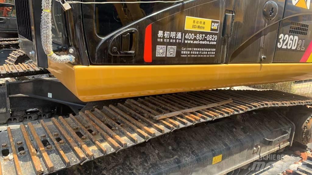 CAT 326 F 履带挖掘机