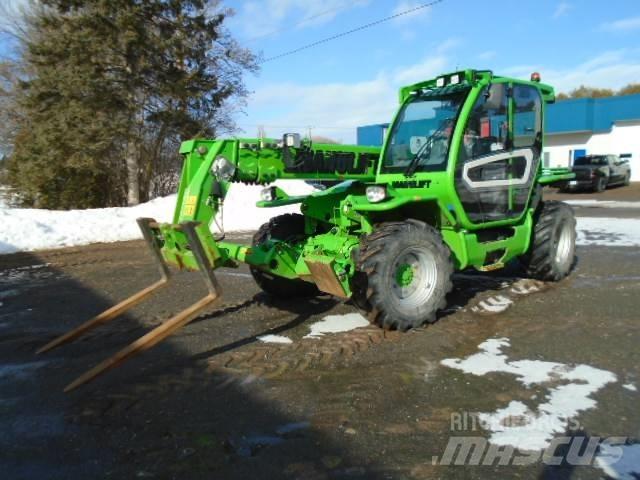 Merlo P 40.13 伸缩臂叉装车|叉装车