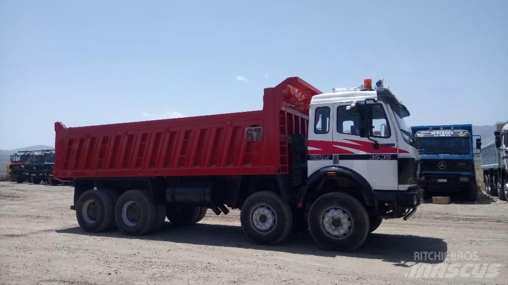 Mercedes-Benz 3535 自卸式货车