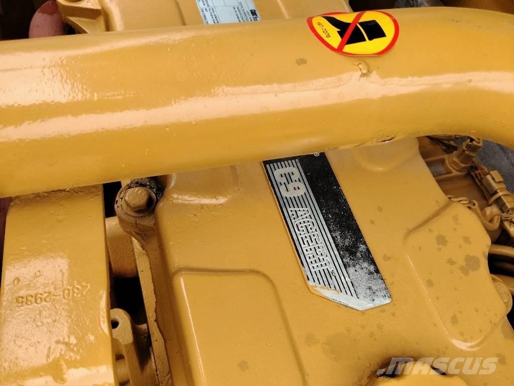 CAT 330 D 履带挖掘机