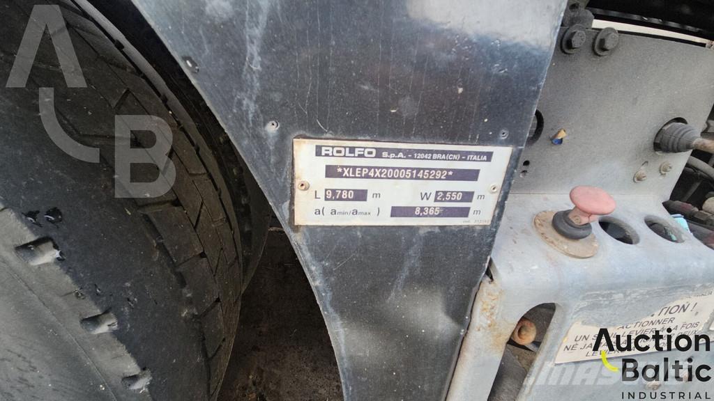 Scania P 420 牵引车