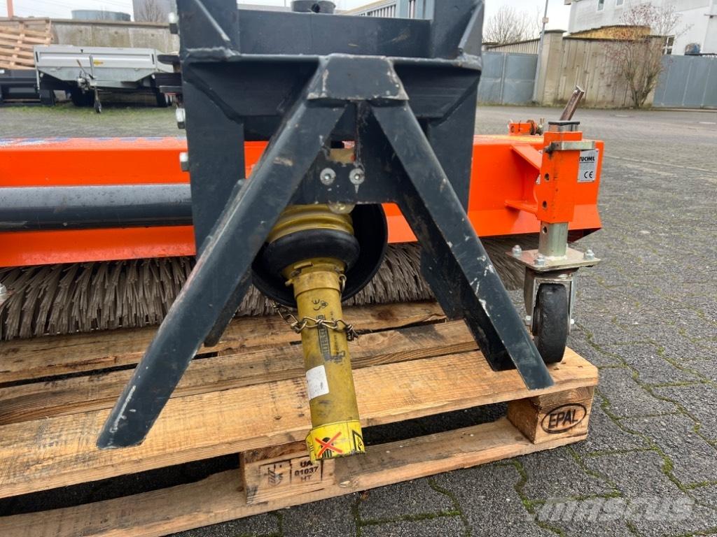 Tuchel Simplex 1,35m 扫地机