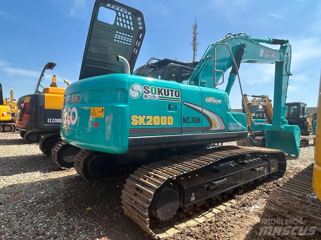 Kobelco SK 200D 中型挖掘机