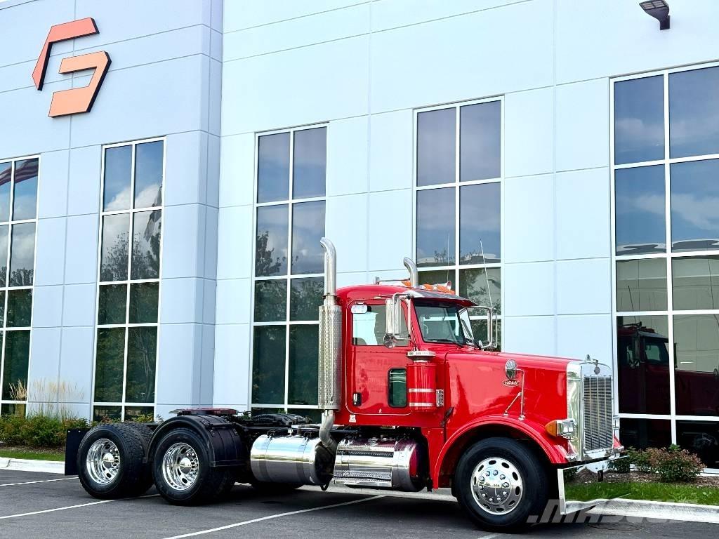 Peterbilt 378 牵引车