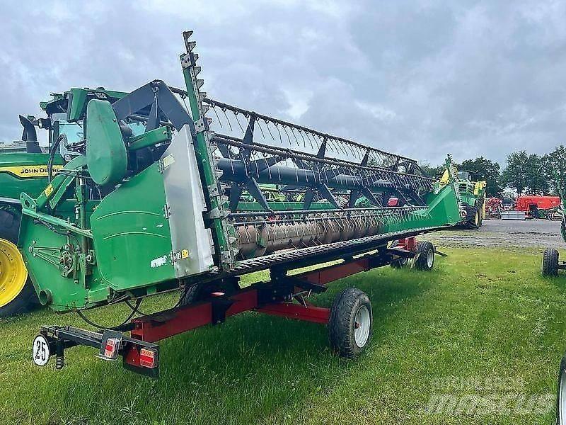 John Deere 622R 联合收割机头