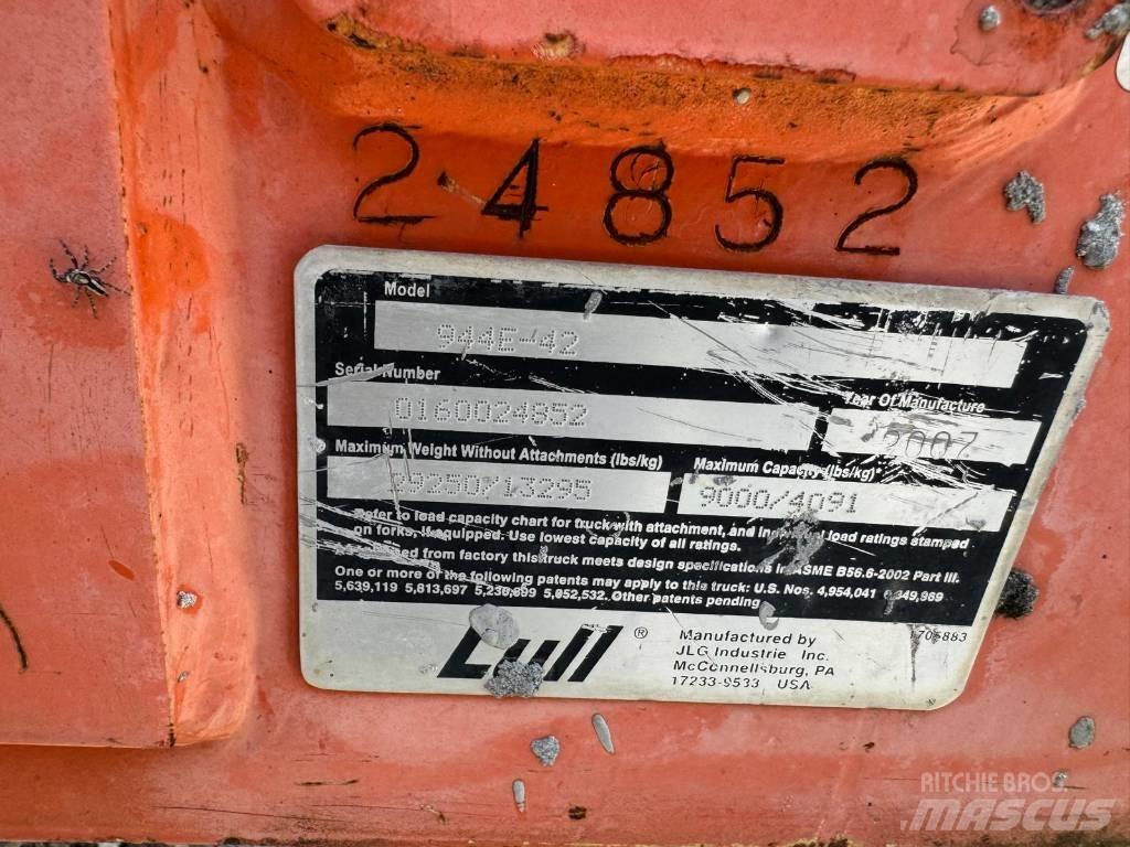JLG 944 E-42 伸缩臂叉装车|叉装车