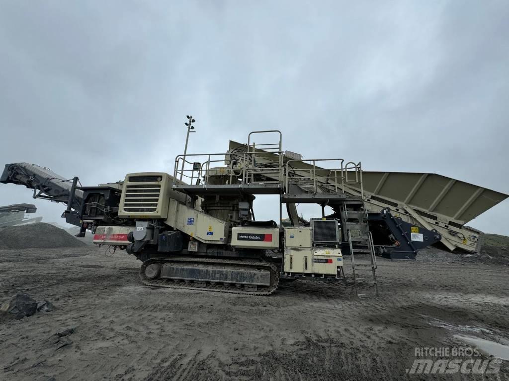 Metso LT300HP 移动式破碎机