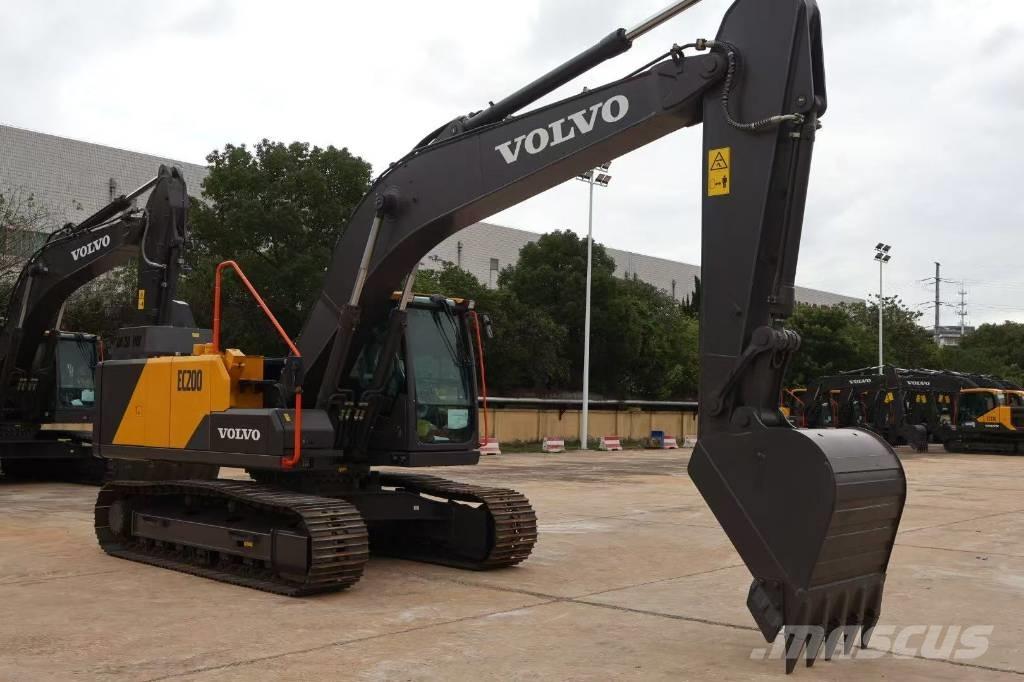 Volvo EC 200 履带挖掘机