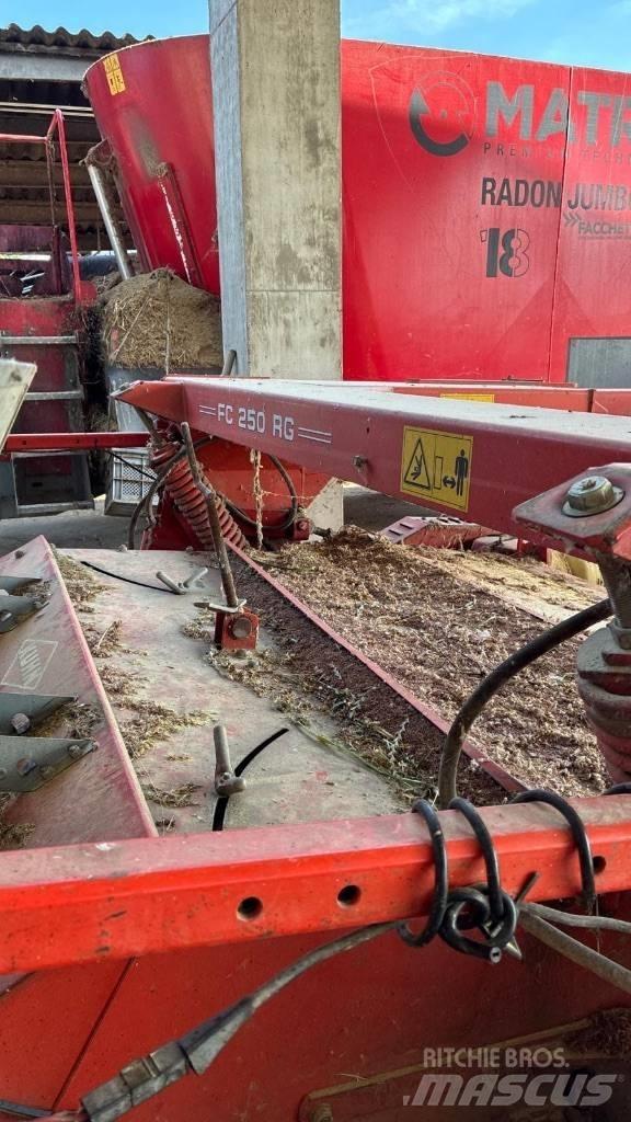 Kuhn FC 250 R G 割草调节装置