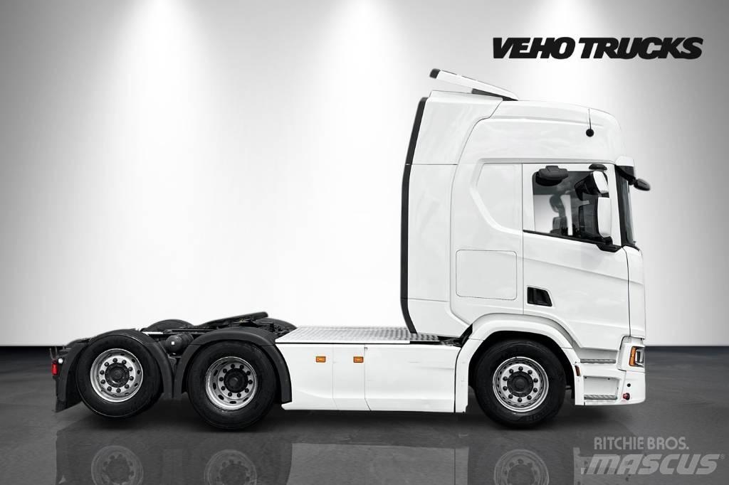Scania R 500 6x2 牵引车