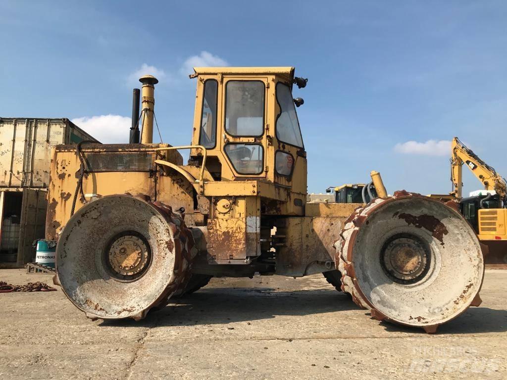 CAT 815 土壤压实机
