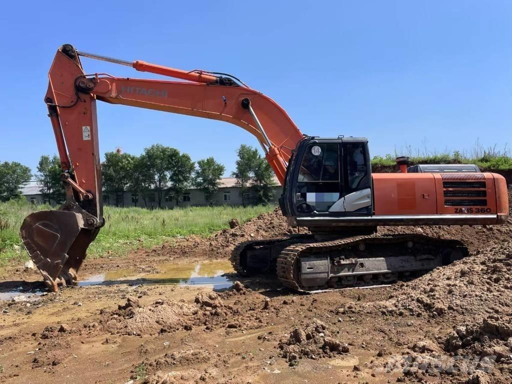 Hitachi ZX 360 履带挖掘机