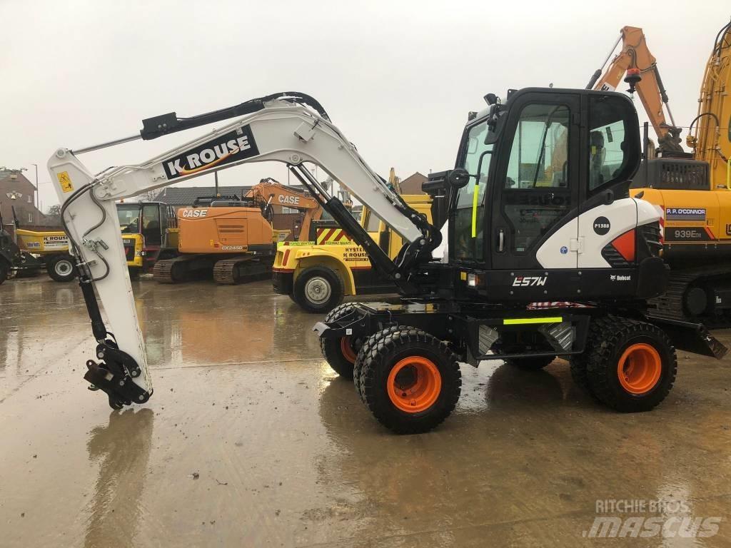 Bobcat E 57 W 轮式挖掘机